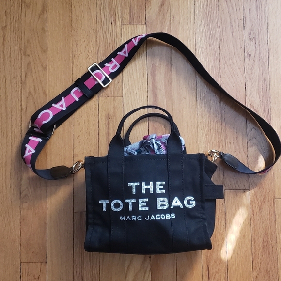 Marc Jacobs Custom Rhinestone Small Black Tote Bag Pink Strap - Picture 1 of 5